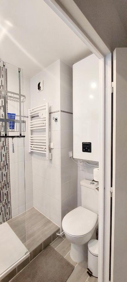 Cosy Appartement Dans Une Villa Avec Piscine, Proche Du Centre Et De La Mer Cabourg Bagian luar foto